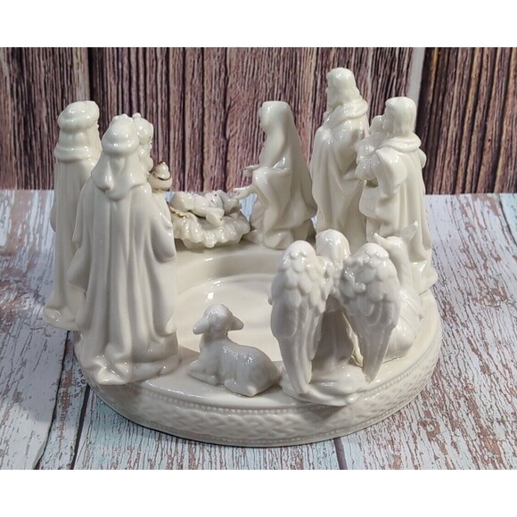 Holiday Home Accents Jade Porcelain Nativity Large Candle Candleholder - Picture 5 of 15